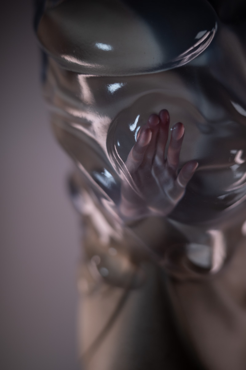 DROWNING THOUGHTS, image 10 of 21